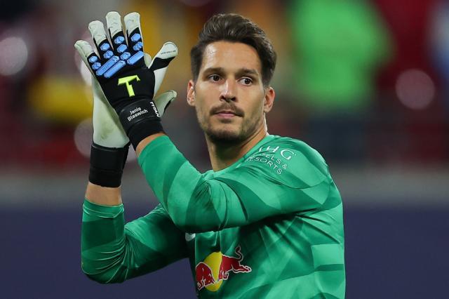 1699621115270067892.jpg 1699621115270067892.jpg